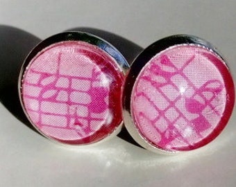 Cute cabochon earrings pink music notes