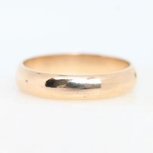 Vintage 14k gold wedding ring size 8.25 3.84g Keepsake ladies polished yellow gold thick band chunky stacking band 585 fine jewelry gift