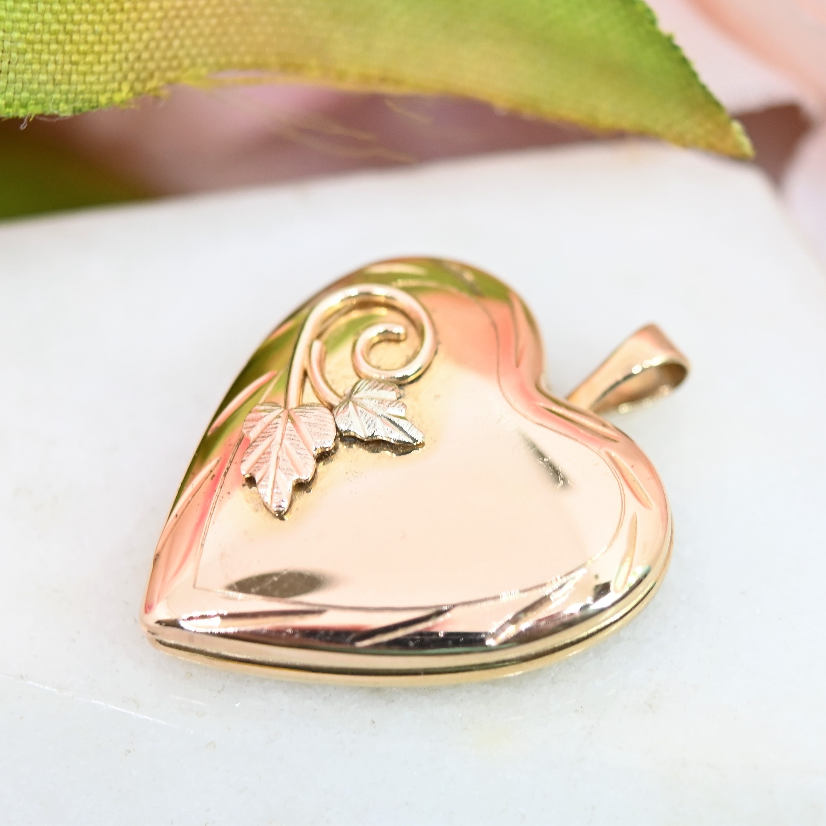 Black hills gold heart locket clearance