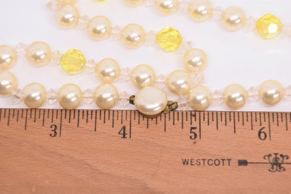 A vintage cultured pearl double-row necklace with 9ct gold clasp