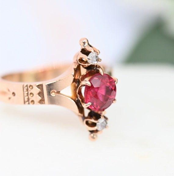 Antique ring 1890s Victorian garnet doublet rose … - image 9