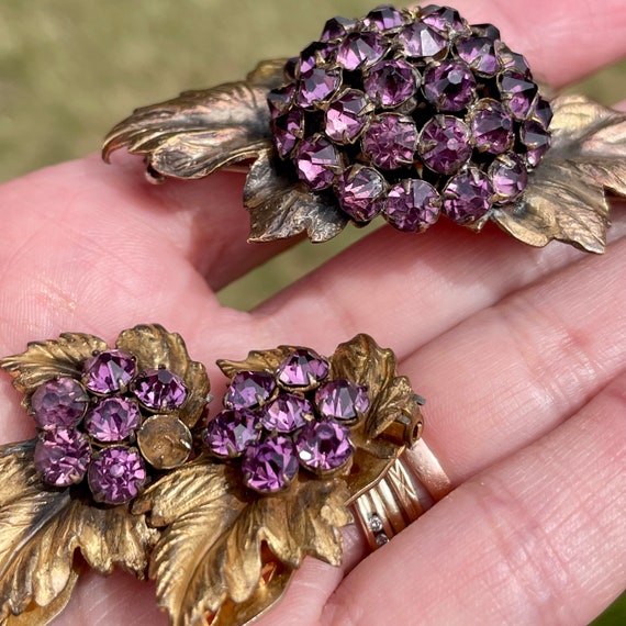 Sparkling vintage brooch dress clip set amethyst … - image 10