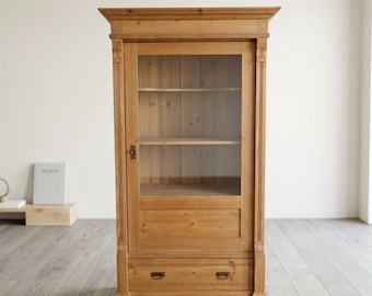 28532 Vitrine Geschirrschrank Jugendstil 1900 massiv Kiefer Antik