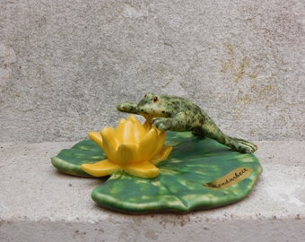 Water lily leaf with blossom and frog - ceramic - garden ceramics - garden figures - decorative garden - pond - balcony - terrace - herb spiral -