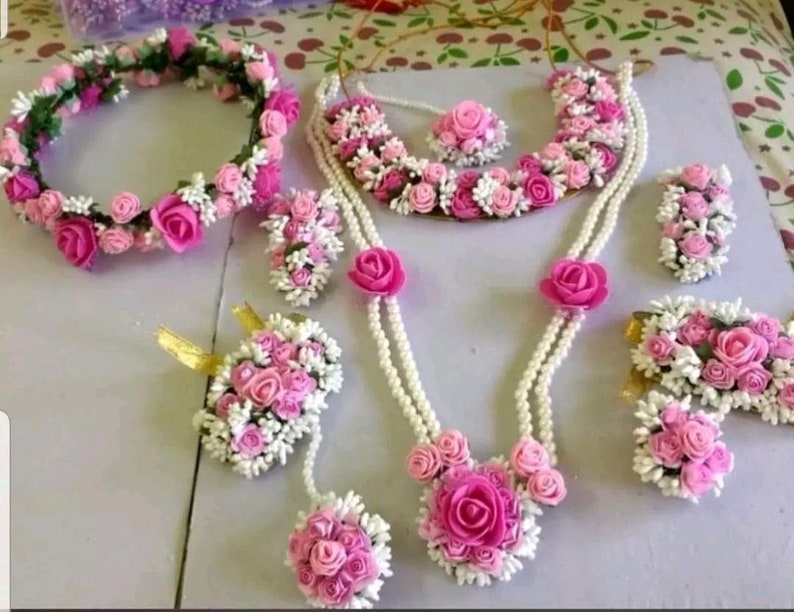 Flower hand jewellery Clearance