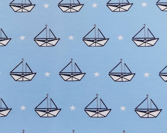 Baumwolljersey Boote , Sterne auf hellblauen Untergrund in blau weiß dunkelblau 145cm breit