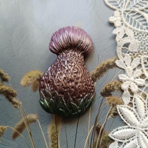 Handmade Thistle Brooch, Scottish Symbol Clay Pin, Floral Polymer Clay Jewelry, Botanical Nature Brooch, Unique gift for girlfriend, Thistle