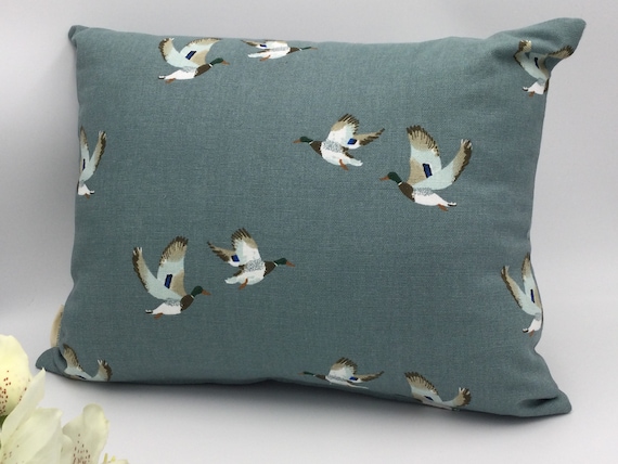Flying Ducks Cushion with Inner Pad, Country Living Decor