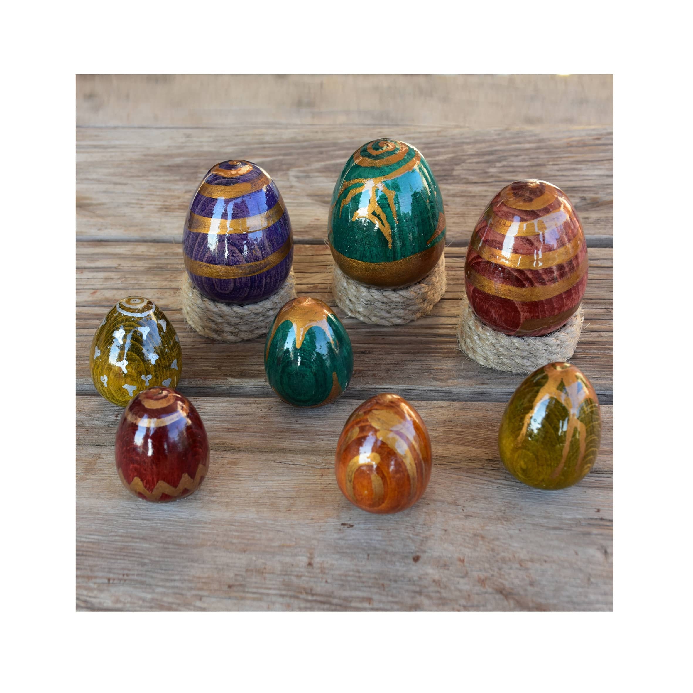 Ensemble de 8 Oeufs Colorés Pâques Faits à La Main Du Bois Hêtre | 3 Grands et 5 Petits Vendus avec 