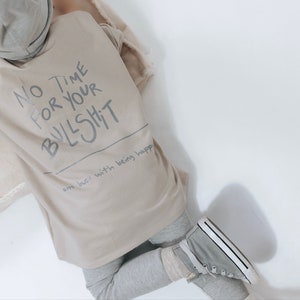 Oversize T-Shirt Bullshit, beige, sand Bild 1