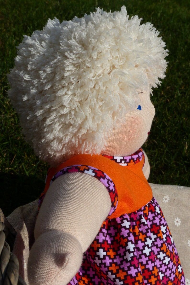 Doll with blond hair No. 16072 image 2