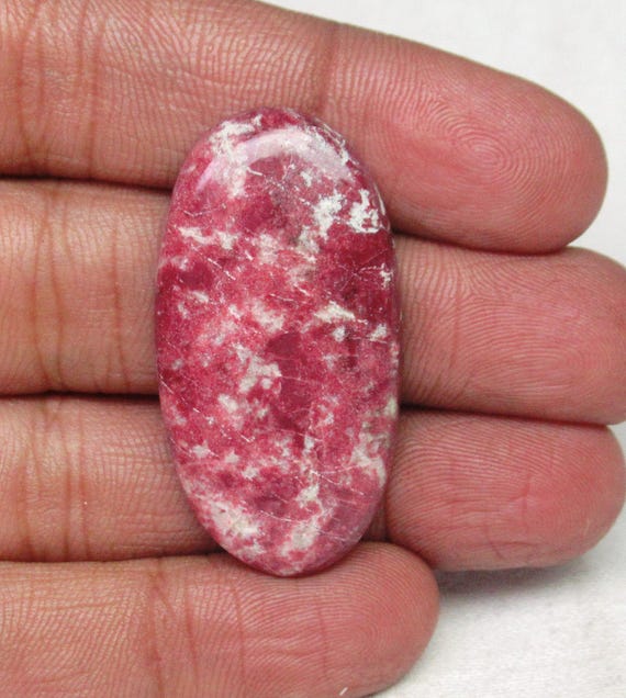 Thulite Cabochonoval Cabochon27x19x5 Mm26 Ctsa