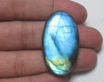 Oval blå labradorit cabochon ädelsten för smyckestillverkning (42x24x7 mm)