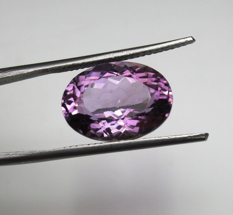 Amethyst Faceted Oval Gemstone Natural Amethyst cut stone Untreated Faceted Amethyst Gemstone 11 x 15 x 8 mm Jewelry Supplies #2236