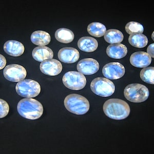 Rainbow Moonstone Faceted Oval AAA Rainbow moonstone Brilliant Cut Oval Calibrated Gemstone 4x6, 5x7, 6x8, 7x9, 8x10 mm -- For One #636