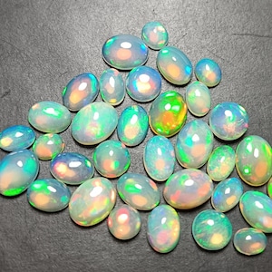 Welo Feueropal Cabochon Lot: Handgemachte Edelsteine