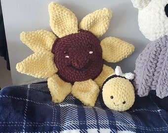 Crochet Pattern - Sunny The Sunflower Amigurumi