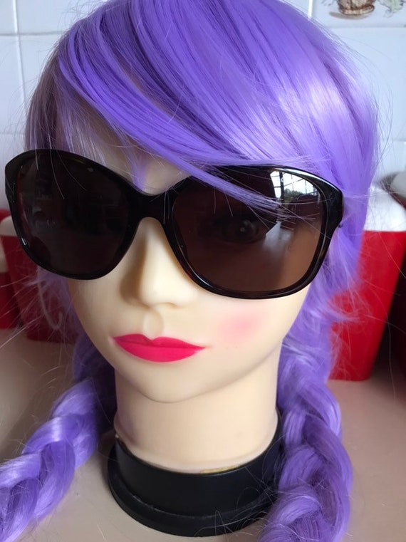 1990's Genuine Chanel Cateye Sunglasses & original