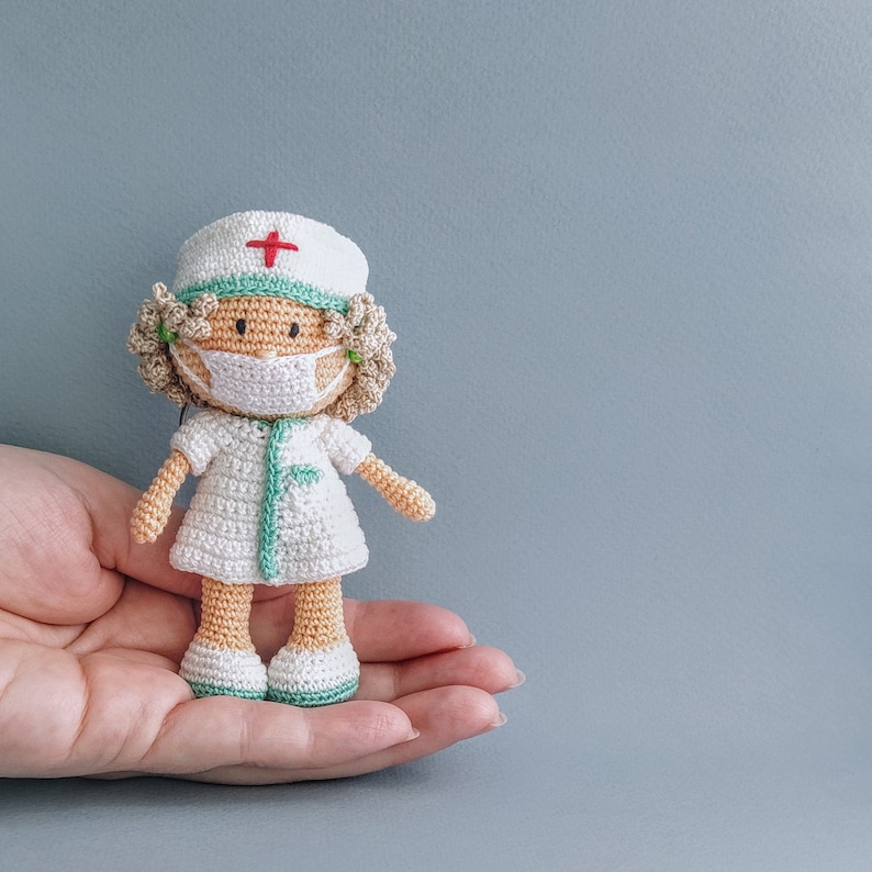 barbie doctor baby hospital
