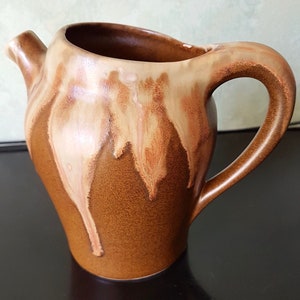 Handmade stoneware jug, vintage 70s, glazed with creamy white drips, minimalist decor, decanter, vase, milk jug, France