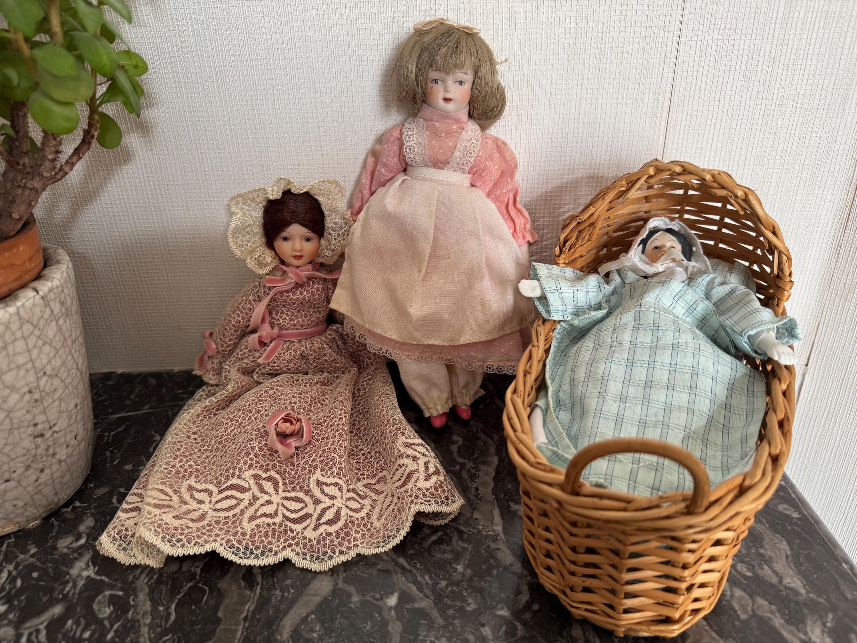 Rattan doll bed - Etsy 日本