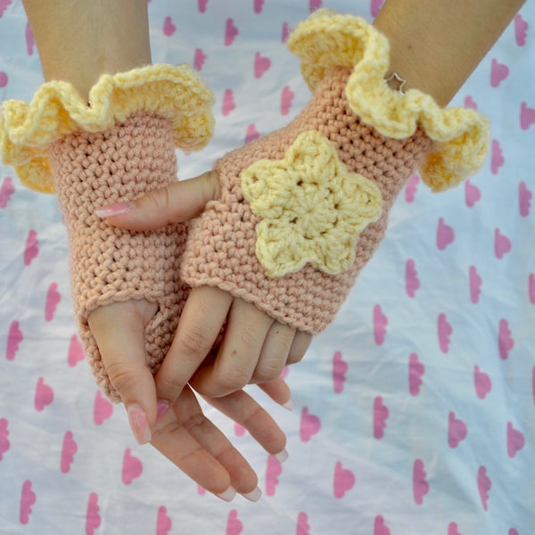 Crochet Fingerless Ruffle Gloves