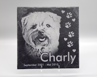 20 x 20 cm Gedenktafel für Tiere Schiefertafel inkl. Gravur als Gedenkstein personalisiert mit Foto und Wunschtext als Grabschmuck