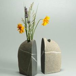 Flower vase twin made of stone pair image 2