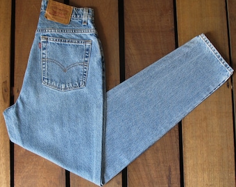 Size 25 Vintage Levis 501 Women's Jeans High Waisted 90s Frayed Hem  Boyfriends Jeans Mom Jeans Tiny Small Waist Jeans for Petite Women's -   Australia