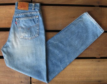 levis 701 student fit