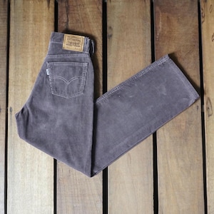 Vintage Levi&#39;s 515 Corduroy Jeans - 90s Purple Straight Cut (W24)