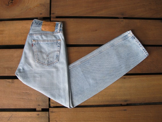 light blue jeans mens levis