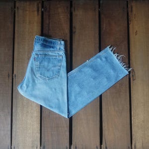 90s Levi&#39;s 501 Jeans: Vintage Faded Blue Denim, High Waist, Made in Japan (W29)
