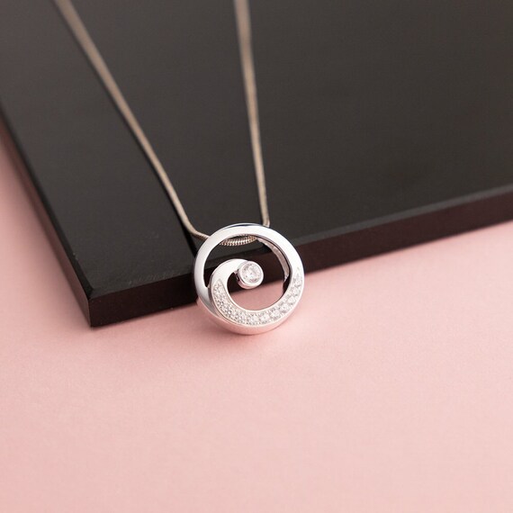 Circle Swirl Pendants Premium Stones Circle Swirl Pendants Premium Stones