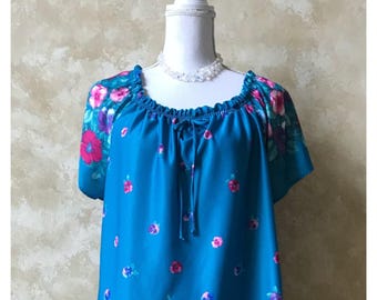 AS-IS - Vintage Blue with Floral Pattern Short Sleeve Nighty / Night Shirt / Nightgown