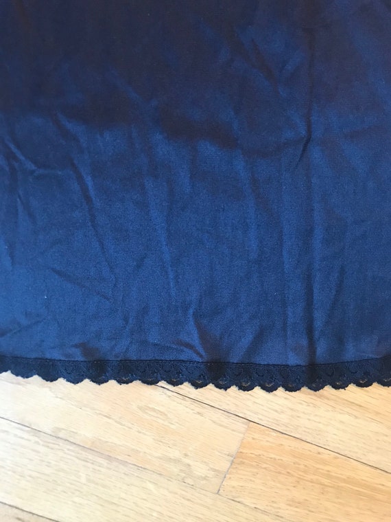 Vintage Black Half / Skirt Slip Size Large - image 4