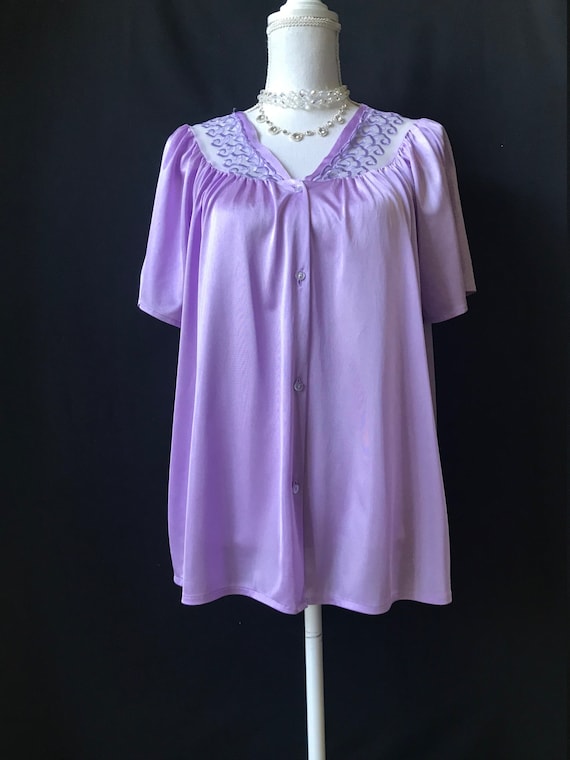 Lovely Lilac Vintage 1960s/1970s Pajama Top by Bl… - image 2