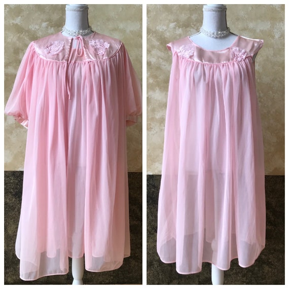 Lovely Vintage 1950s / 1960s Pink Babydoll Set