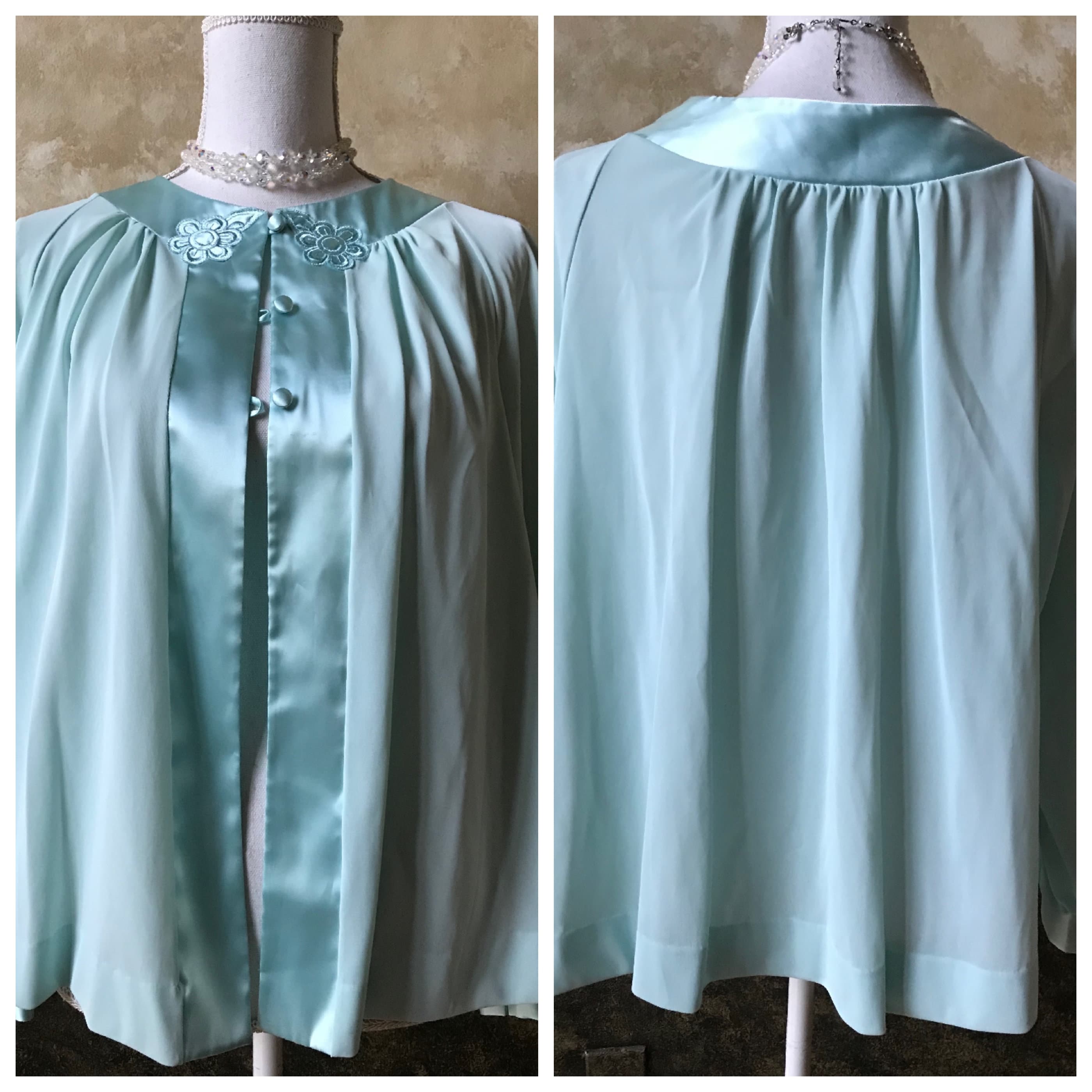 Beautiful Vintage Light Blue Bed Coat Etsy