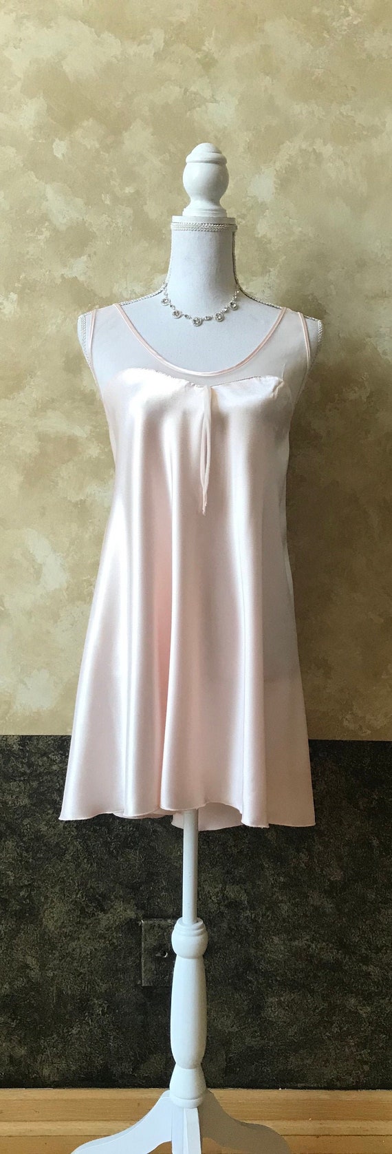 Lovely Shiny Pink Satin Scaasi Vintage 1970s Night