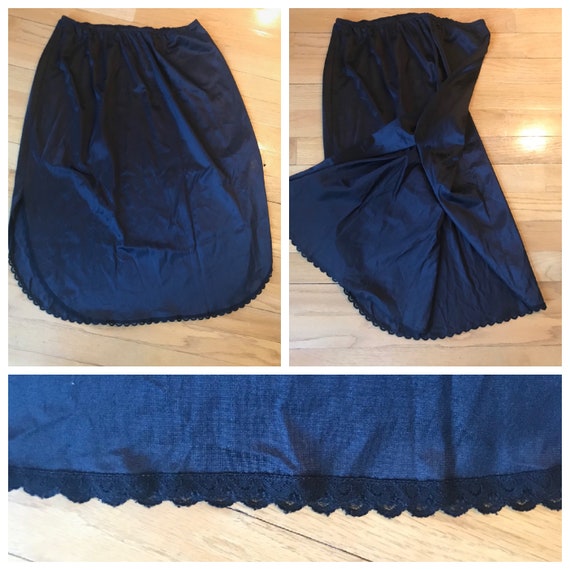 Vintage Black Half / Skirt Slip Size Large - image 2