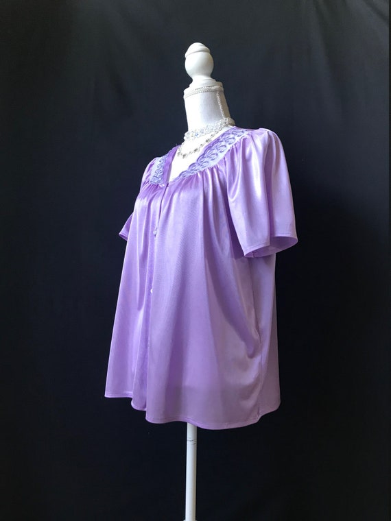 Lovely Lilac Vintage 1960s/1970s Pajama Top by Bl… - image 5