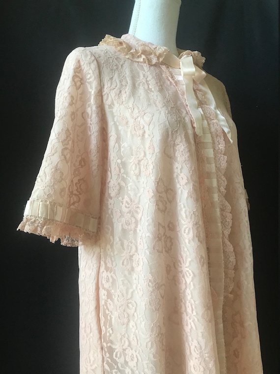 Vintage 1950's Dusty Pink / Mauve Lace Robe by Od… - image 6