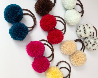 Hair ties pom pom balls Hair scrunchies Hair bobble set of 2 crochet Ponytail balls Toddler hair ties kids hair Hair Accessory for Girls