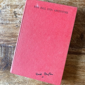 Five Fall Into Adventure By Enid Blyton Hard Cover vintage 1951 second impression.