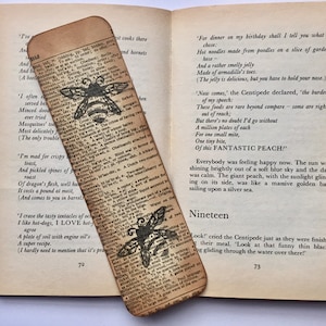Vintage dictionary bumble bee bookmark, bee gift, anniversary gift, teacher gift, bee bookmark.