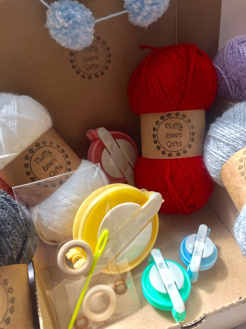 Pom pom maker kit pom pom garland maker kit craft kit.