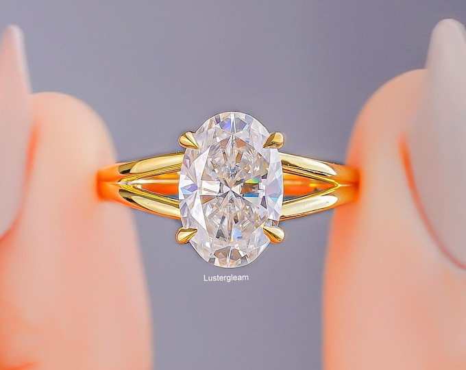 3 CT Oval Cut Moissanite Engagement Ring 14K Solid Gold Wedding Ring Split Shank Ring Anniversary Gift For Her Promise Ring Proposal Ring