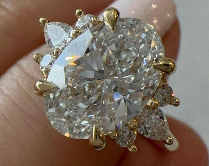 3 CT Oval Cut Moissanite Diamond Ring Oval Diamond Starbrust Engagement Ring 14K Gold Wedding Ring For Women Anniversary Ring Promise Ring