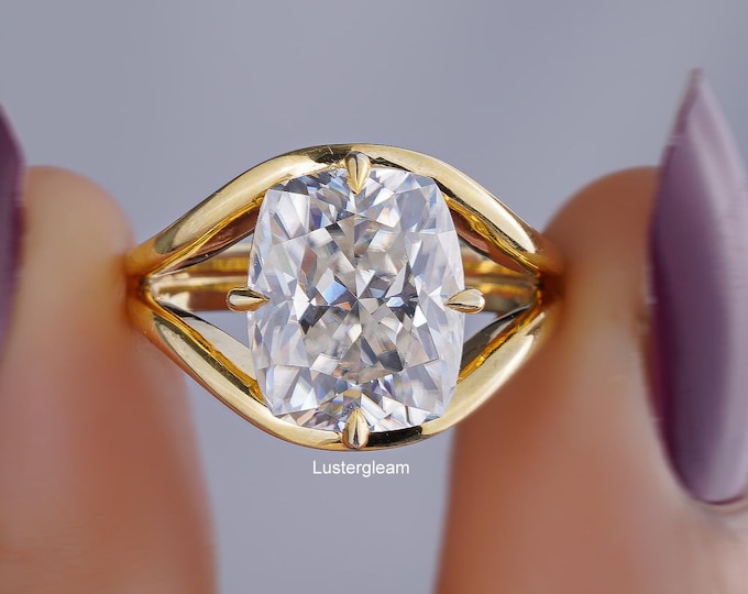 6 CT Elongated Cushion Cut Moissanite Diamond Ring Cushion Cut Split Shank Ring 14K Gold Wedding Ring For Women Anniversary Ring